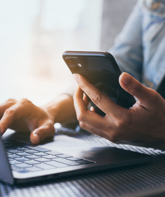 Early years professional applying for a childcare job online
